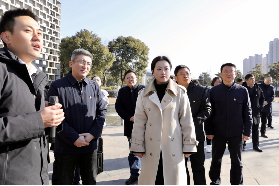 坚持党建引领 奋力争先创优丨市领导调研彩乐园(中国)产业集团党建、人才工作