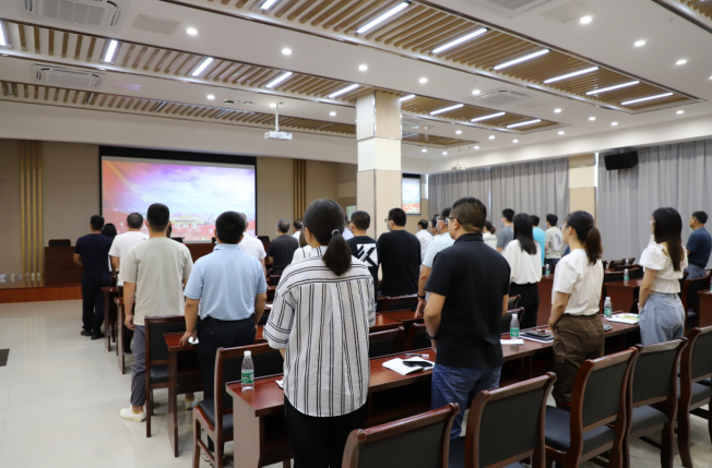 强国复兴有我〡彩乐园(中国)产业集团富港板块召开“喜迎二十大，安全共守护”道德讲堂活动
